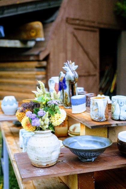 Inspiring First-Time Artists at Blue Clay Barn